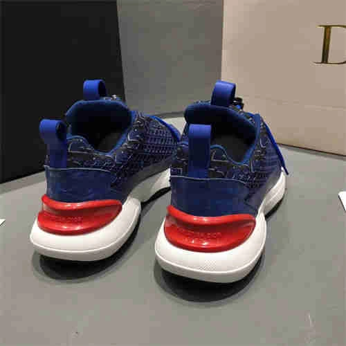 Elegant DR Sneaker 1202