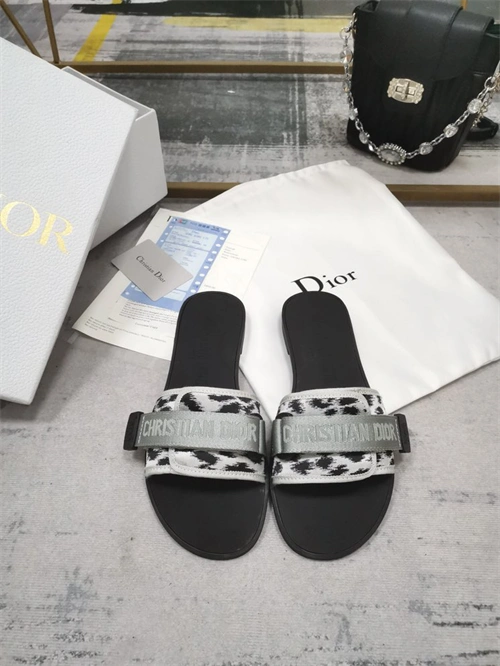 Practical Dio Slipper 5807