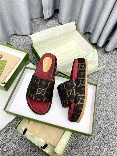 Gocci Slipper Versatile 5765
