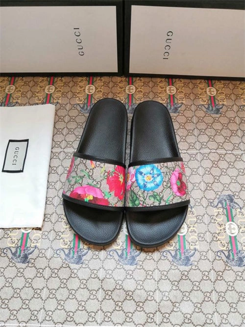 Bright Gocci Slipper 5725