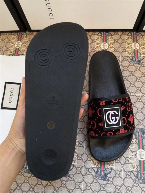SportInspired Gocci Slipper 5703