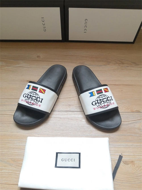 Sporty Gocci Slipper 5702