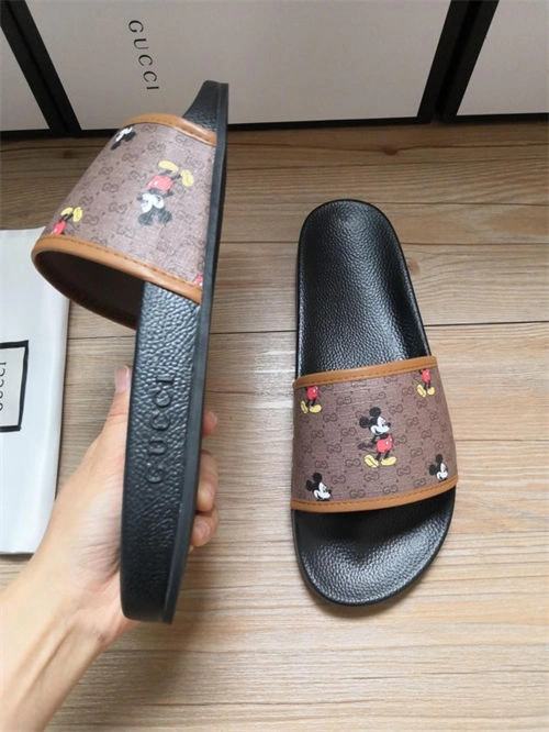Seasonal Gocci Slipper 5672