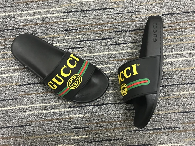 G*u*i slide durable 448