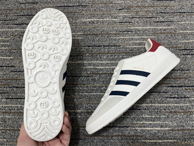 g*u*i x Ad*s bold 570