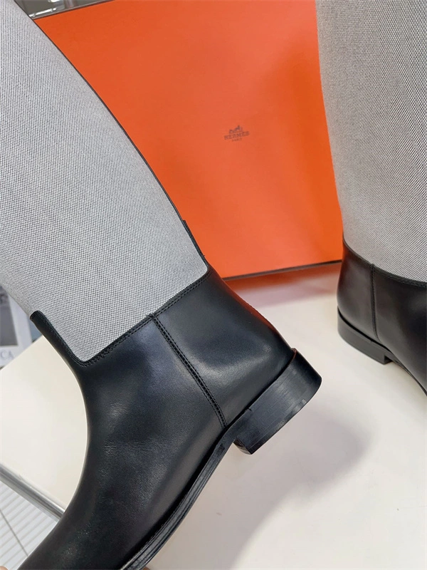Youthful H Boot 2412
