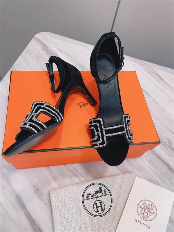 H Sandals Supportive 2397