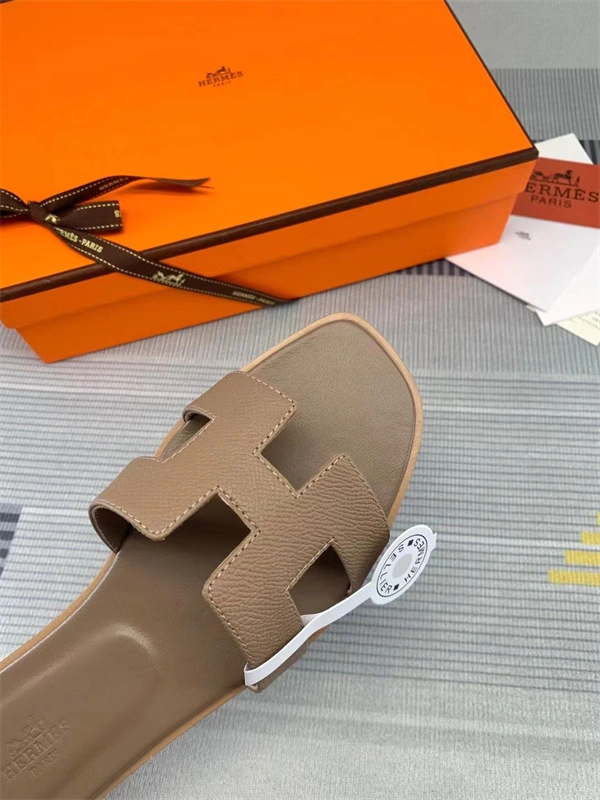 H Slipper Lightweight 2343