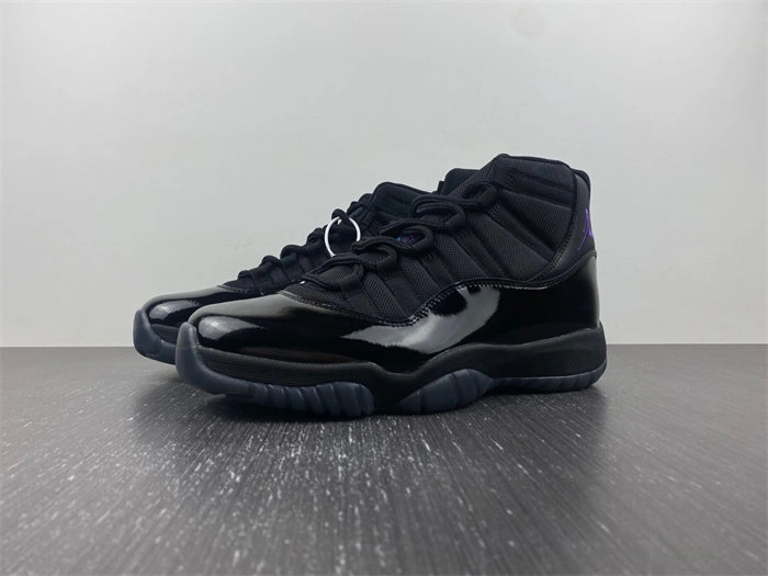 UrbanChic Jordan 11 Retro Gamma Blue 378037- 4100