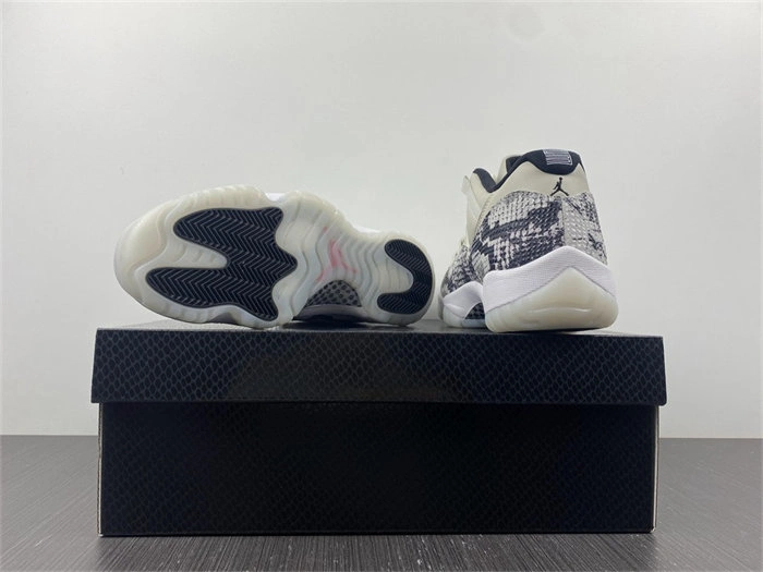 Practical Jordan 11 Retro Low Snake Light Bone CD6846- 4107