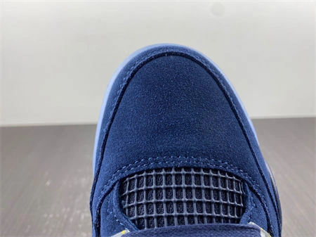Jordan 4 Retro Michigan AJ4- Soft 3938