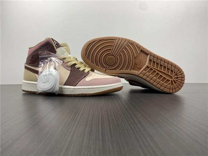 Jordan1 Mid SE Dark Pony Smoky Mauve DO7440- Modern 3697