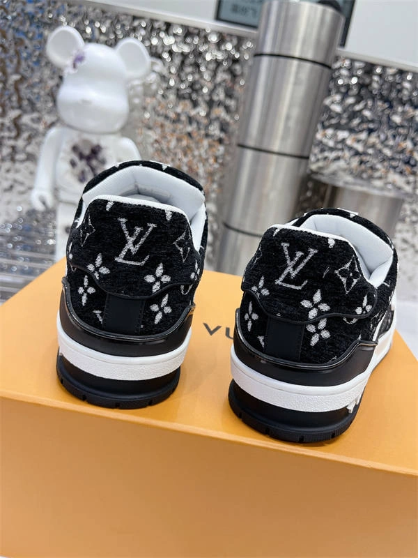 LV Soft 1735