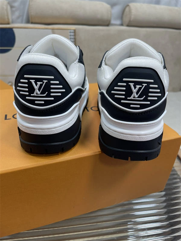 LV Cozy 1747