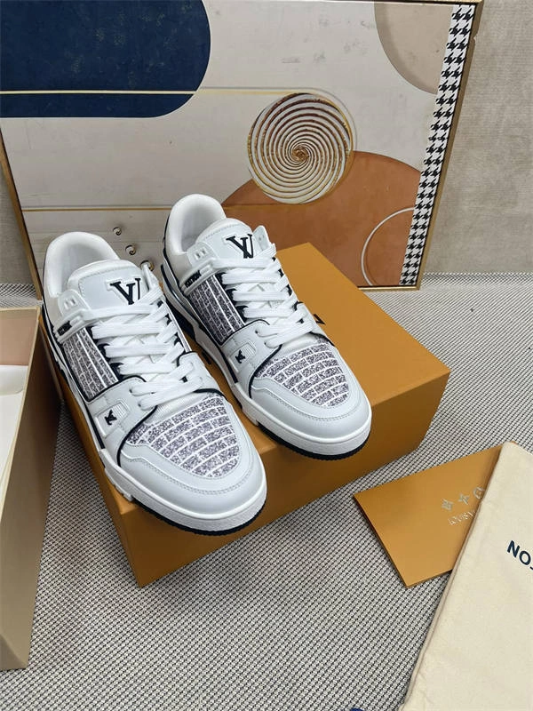 LV Tailored 1756