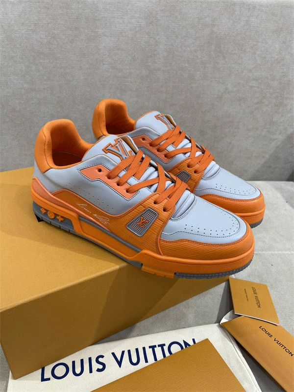 Lightweight LV 1821