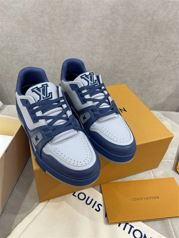 Sleek LV 1824