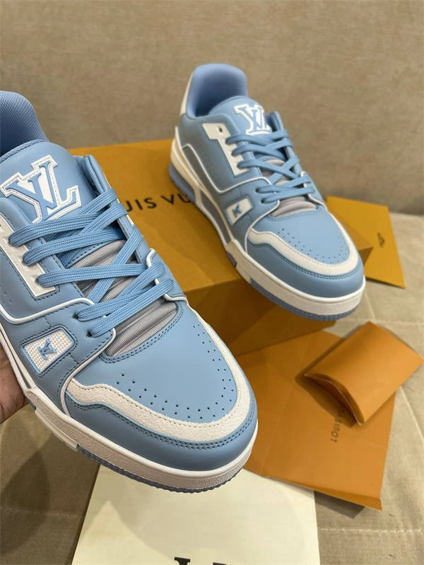 LV ComfortFit 1833