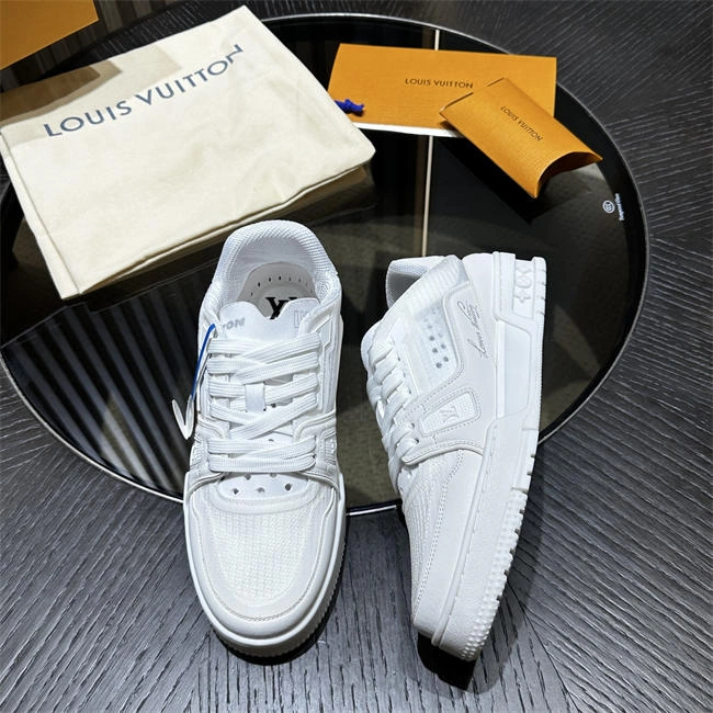LV Breathable 1653