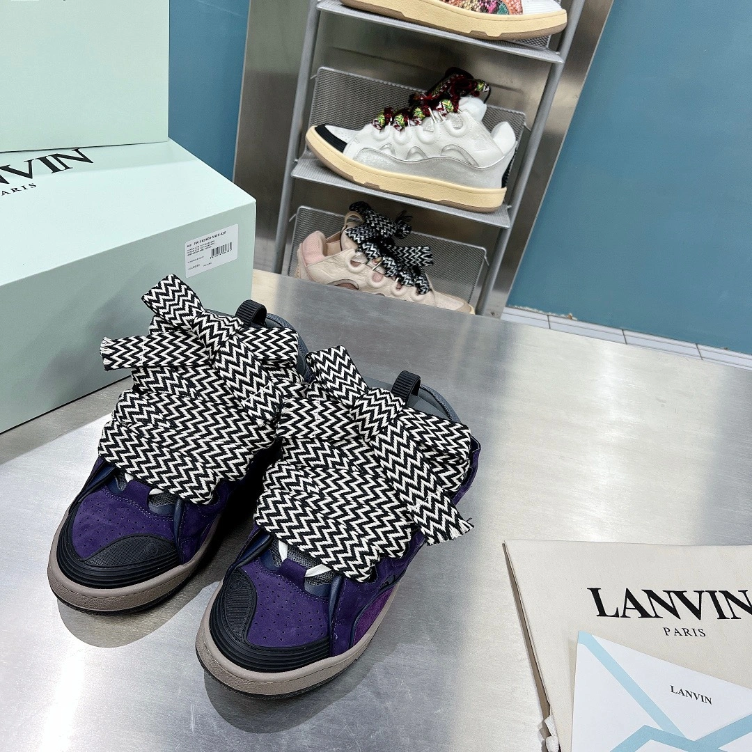 Lightweight Lanvon Curb Sneaker 936