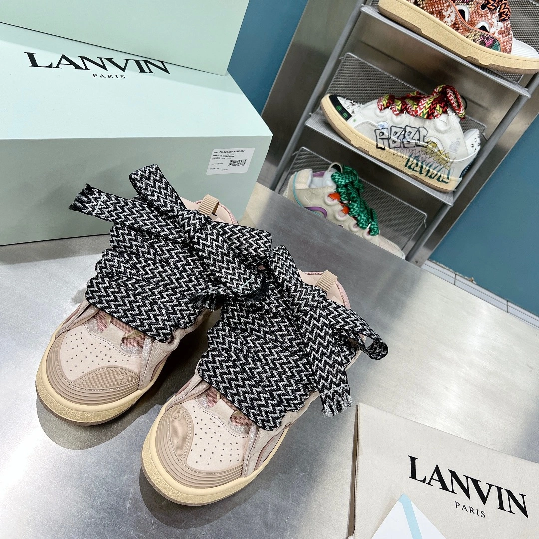 Lanvon Leather Curb MoistureWicking 857