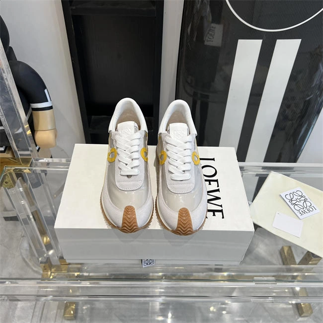 Effortless Loewe Sneaker 2460