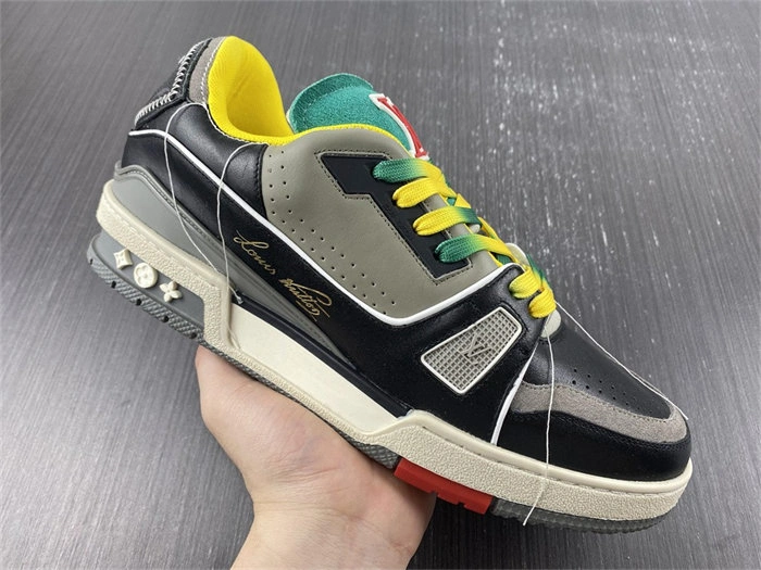 ModernLook Luis Vitton Trainer Green SS21 1A8QA 2146