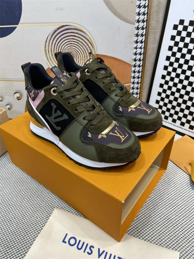 Flexible Lv  Runner Sneaker 1982