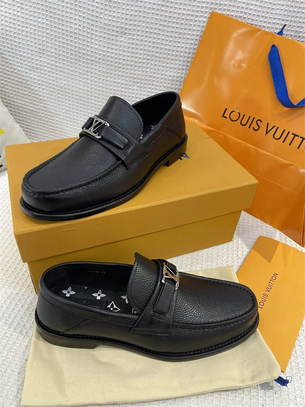Lv Loafer WellDesigned 1928