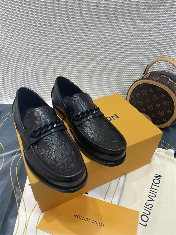 Trendsetting Lv Loafer 1929
