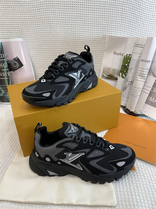UrbanChic Lv Runner Sneaker 2026