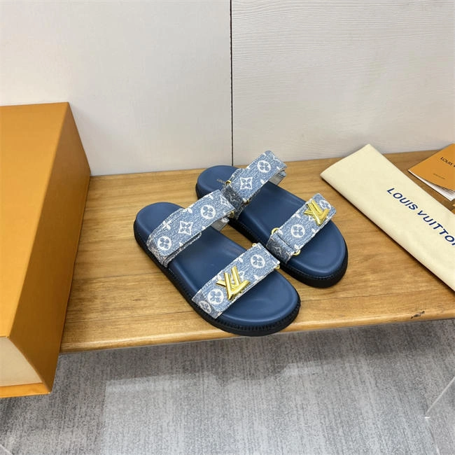 Versatile Lv Slipper 5557