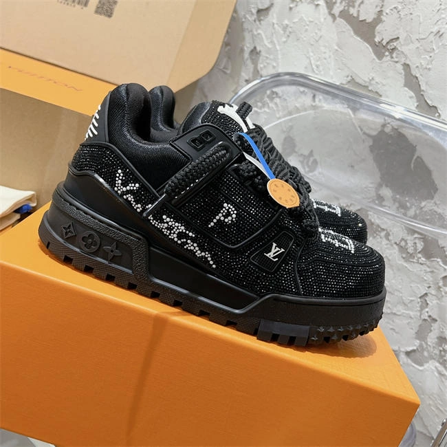 Lv Trainer Sneaker WaterResistant 2073