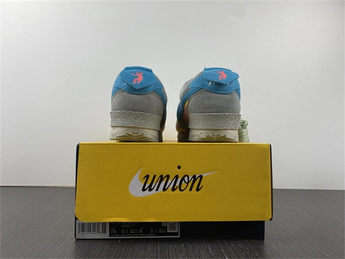 Nike Cortez Union Light Smoke DR1413- FashionForward 5215