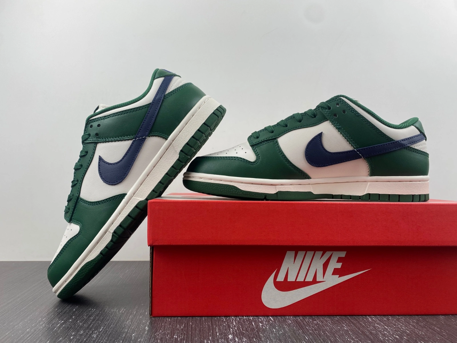 Nike Dunk Low Retro Gorge Green Midnight Navy DD1503- Durable 4601
