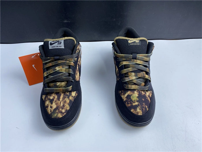 Nike Dunk SB Low Pushead 2 536356- Chic 4930