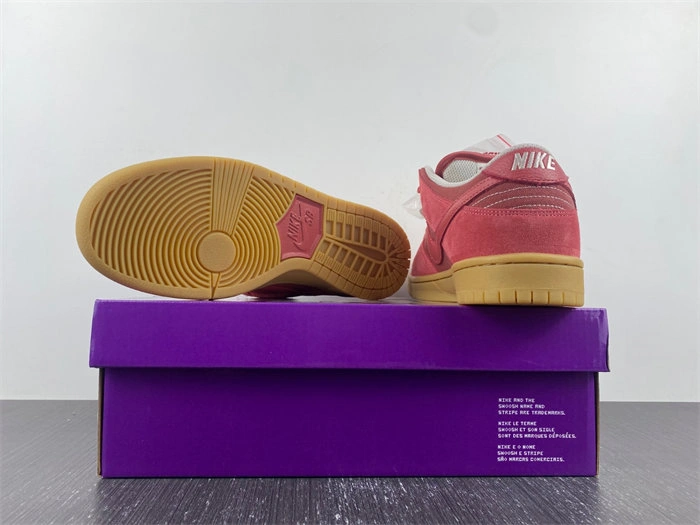 Nike SB Dunk Low Adobe DV5429- Practical 4655