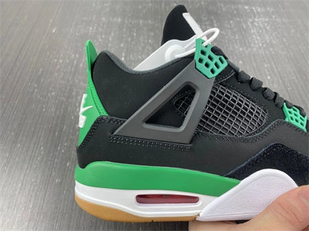 Attractive Nike SB x Air Jordan 4 DR5415- 3945