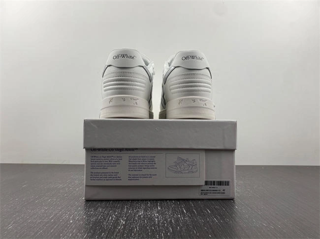 UrbanChic OFF-WHITE Out Of Office 3142