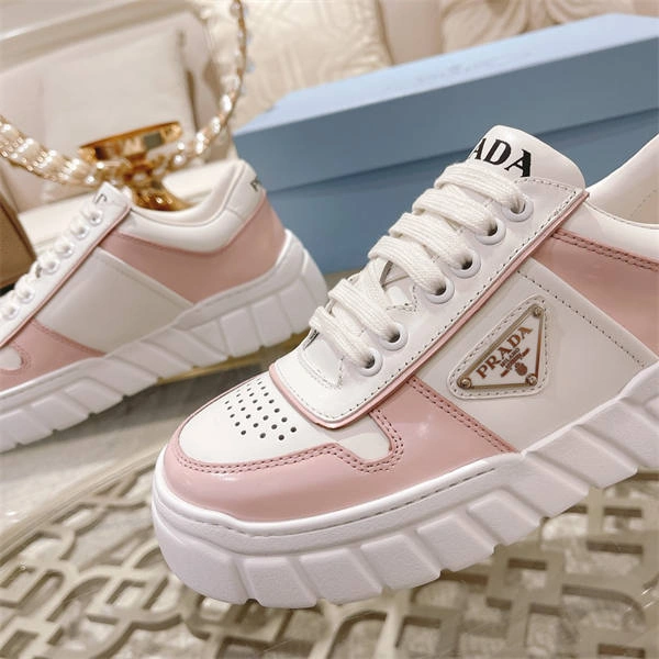 Unique PRADA 3216