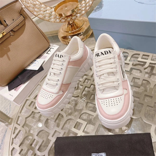 Unique PRADA 3216